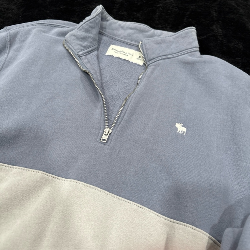 Abercrombie & Fitch Men's Zip-Up in Blue and Gray